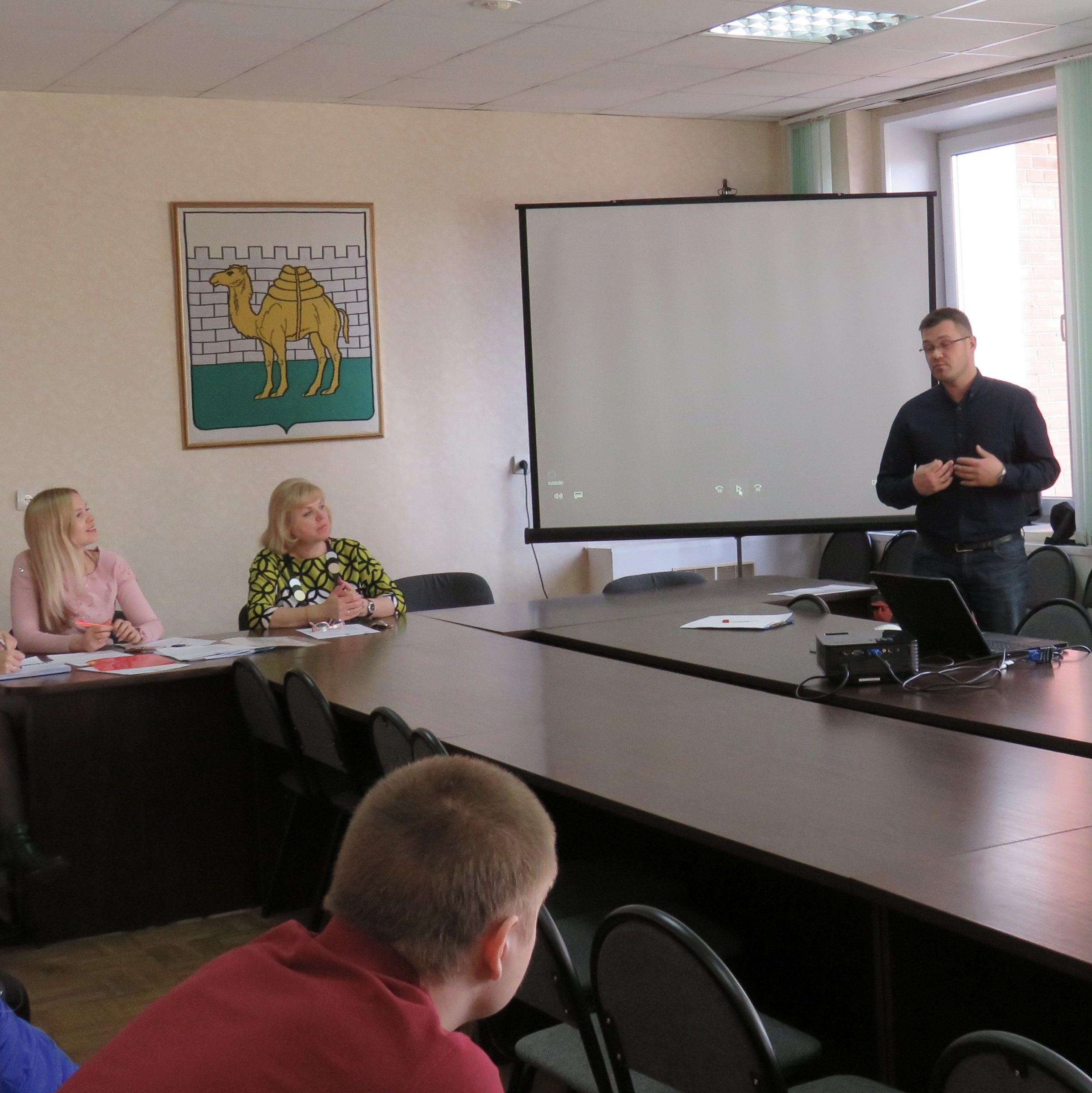 Презентация в Администрации Калининского р-на технологий интерактивной профилактики